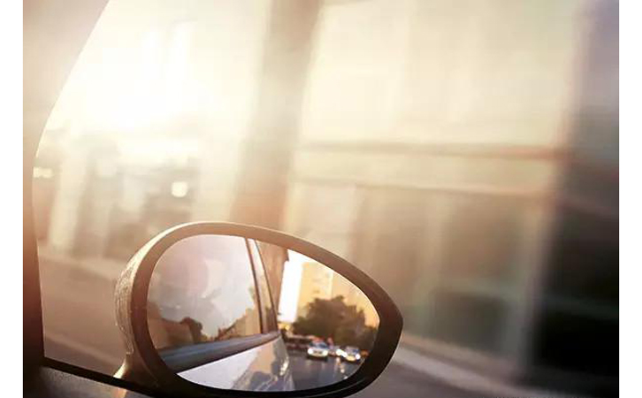 夏季汽車貼膜的誤區 夏季汽車貼膜的誤區